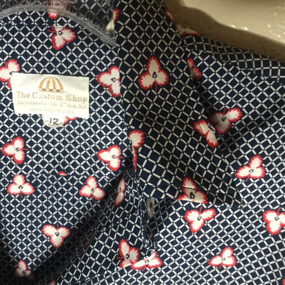 🍒VTG 70s circa polyester printed blouse - Picture 3 of 7